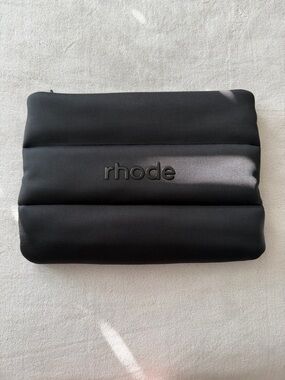 Rhode Oversized Black Bubble Bag